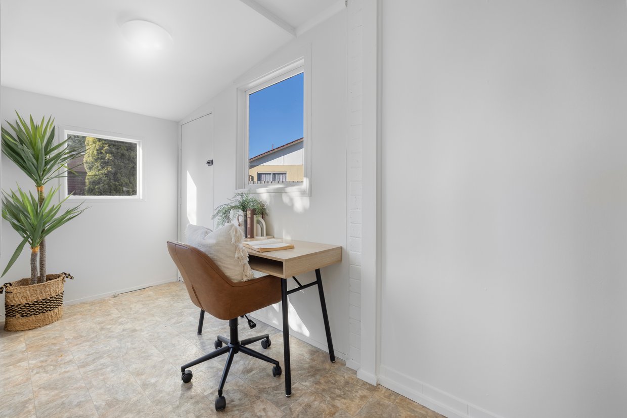 Study / rear extension